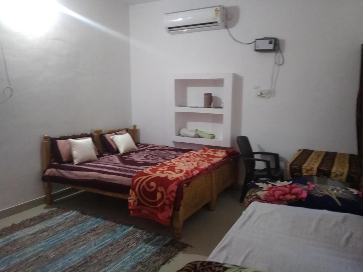 Happy Homestay Khajurāho Extérieur photo