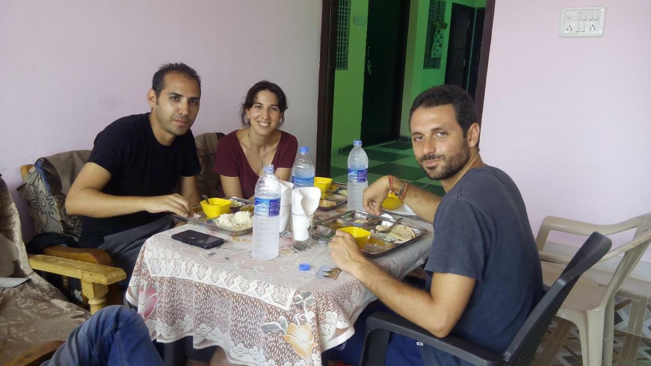 Happy Homestay Khajurāho Extérieur photo