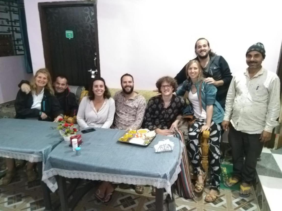 Happy Homestay Khajurāho Extérieur photo